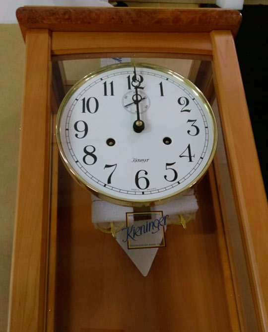 Фото часов Настенные часы KIENINGER 2174-37-01
            (Код: 2174-37-01)