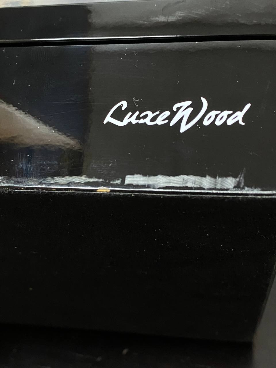 Luxewood Veloursleder LW806-6-1-ucenka Шкатулки для часов и украшений