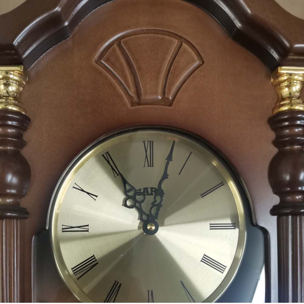 Фото часов Настенные кварцевые часы SARS 8552-15 Walnut