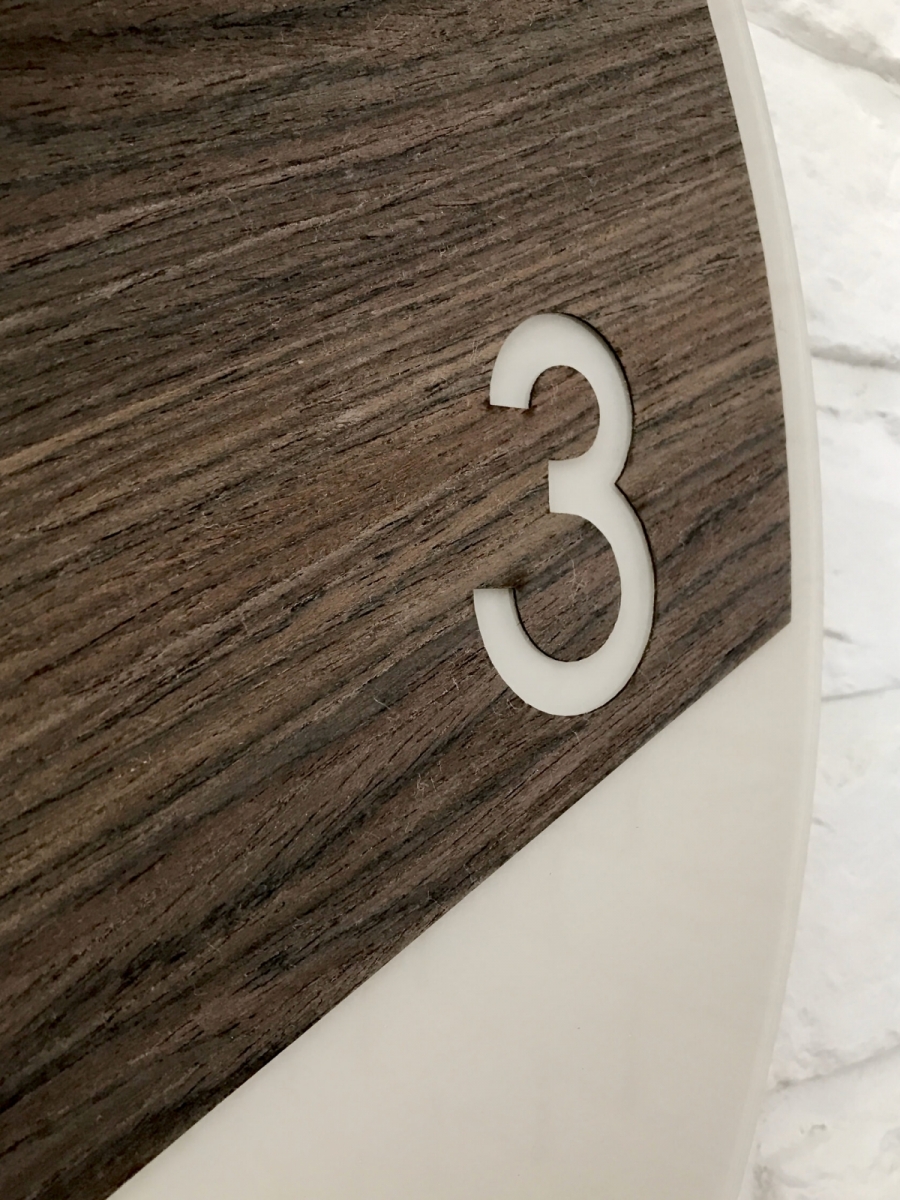 Фото часов Настенные часы Incantesimo Design Orbis Мокко 1002MK