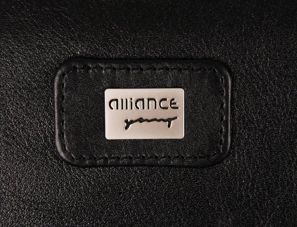 Alliance Монтгомери 2-353к Портфели