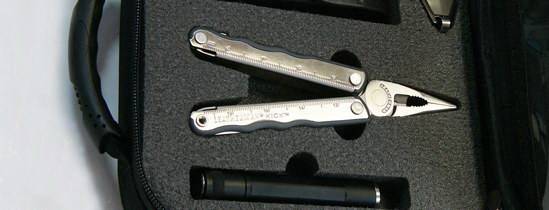 Leatherman Kick & Фонарь Inova X1 & Фонарь Inova ML N7KI Мультитулы и ножи