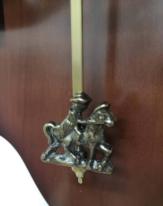 Фото часов Настенные кварцевые часы SARS 5602-15 Walnut с боем и мелодией