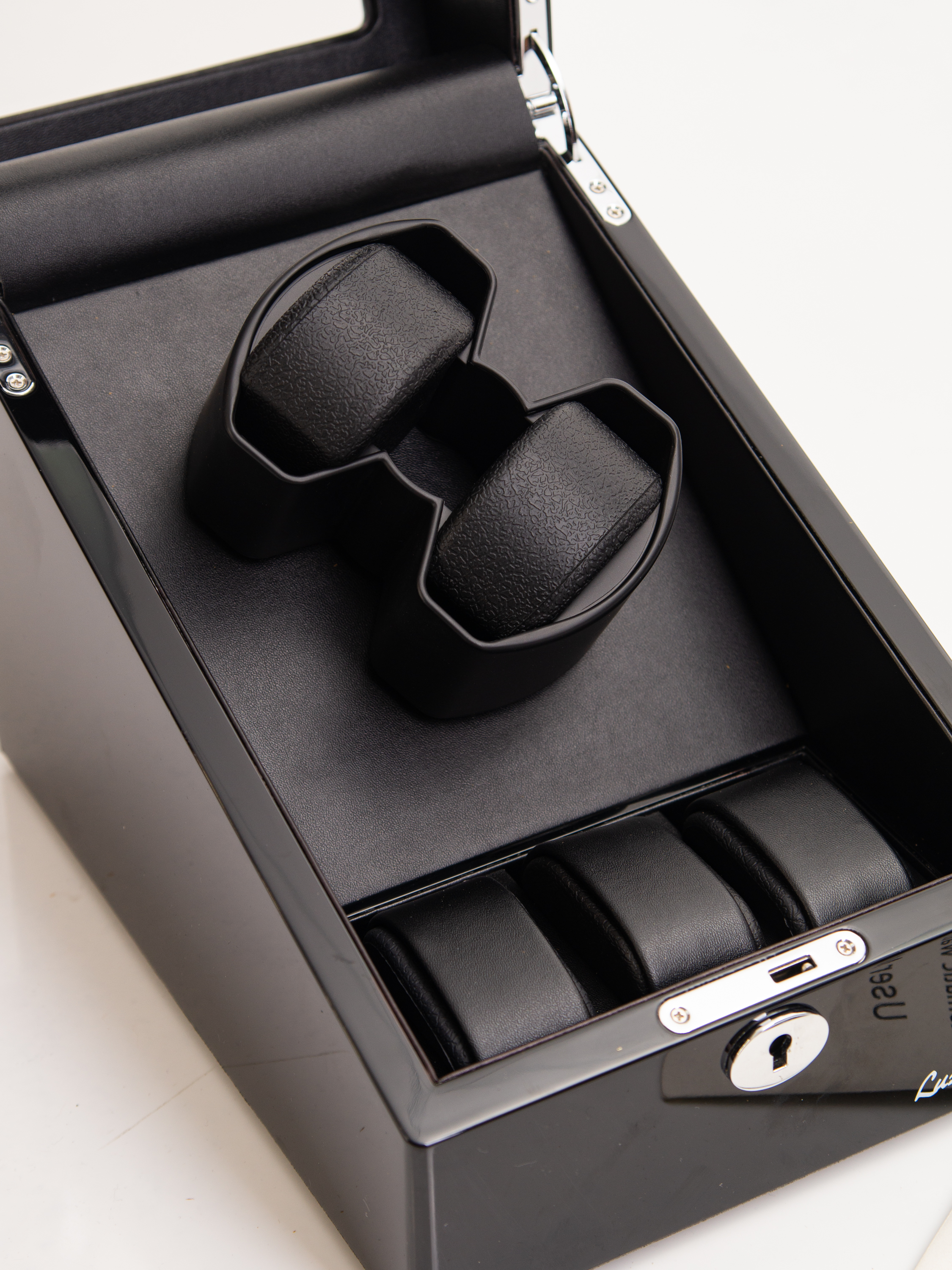 Шкатулка для автоподзавода двух часов Luxewood LW3024-11-9L Шкатулки для часов и украшений