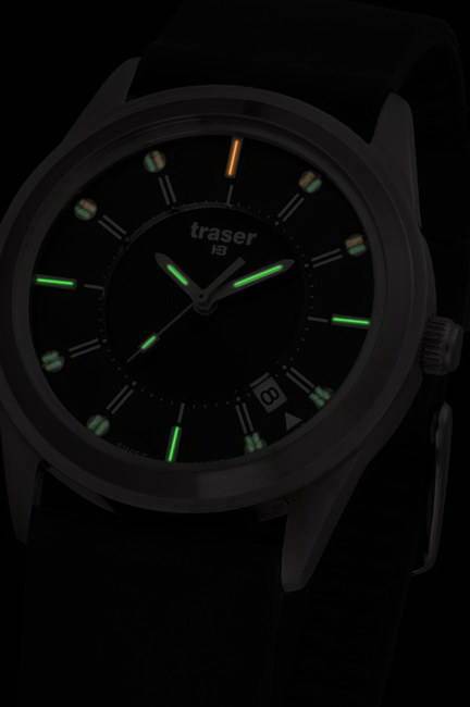 Фото часов Мужские часы Traser Classic Translucent Black (сталь) 100337