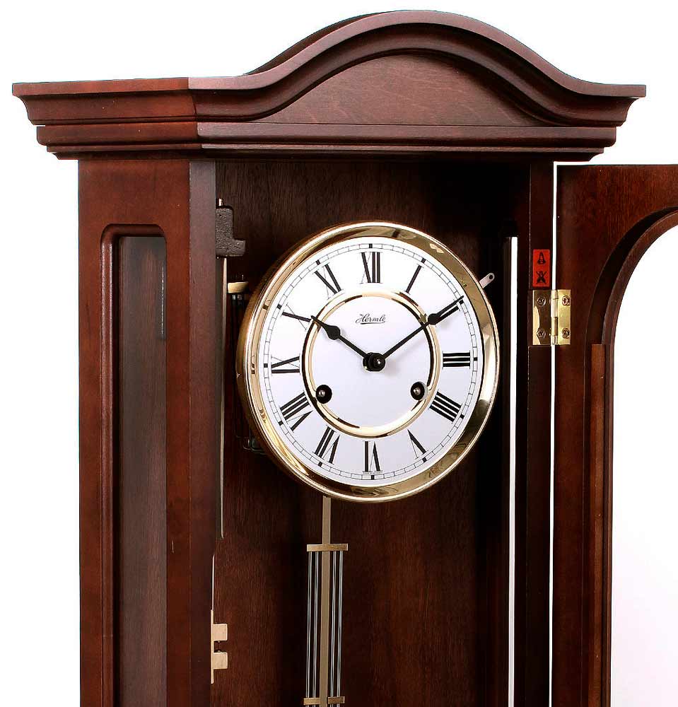 Фото часов Настенные механические часы Hermle 70290-030141