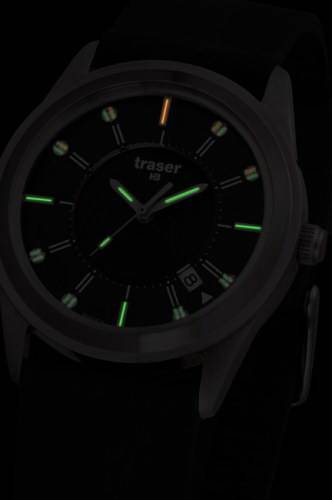 Фото часов Мужские часы Traser Classic Translucent Black (силикон) 100361
