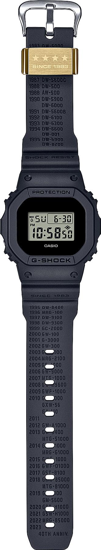 Фото часов Casio G-Shock DWE-5657RE-1
