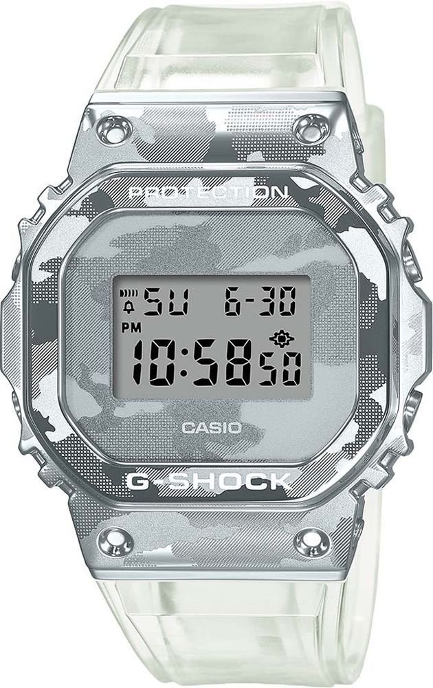 Фото часов Casio G-Shock GM-5600SCM-1