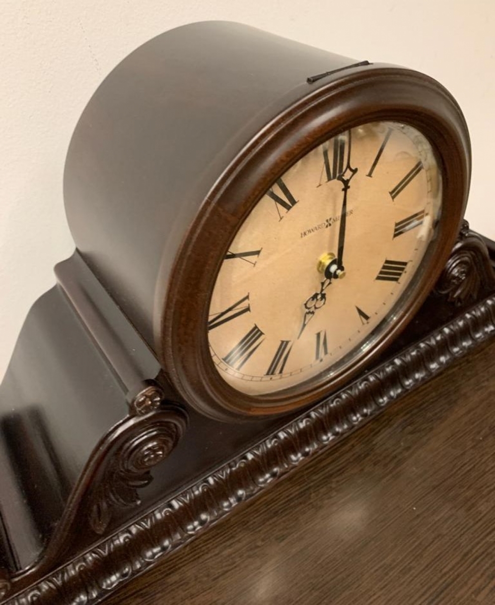Фото часов Настольные кварцевые часы Howard Miller 630-198Q с боем и мелодией