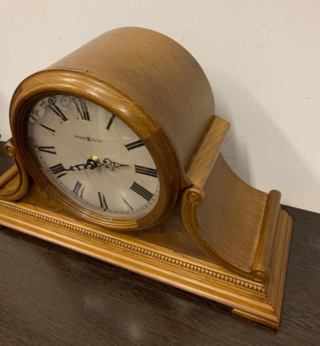 Фото часов Кварцевые каминные часы Howard Miller 630-222Q