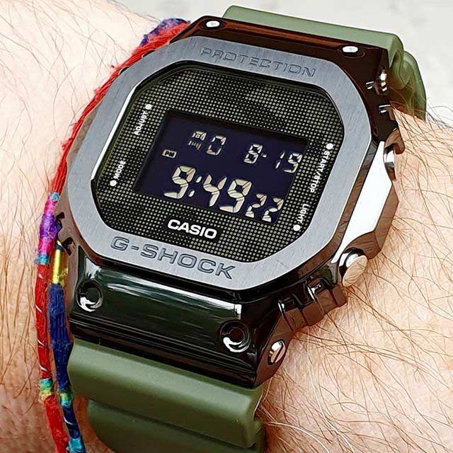 Фото часов Casio G-Shock GM-5600B-3