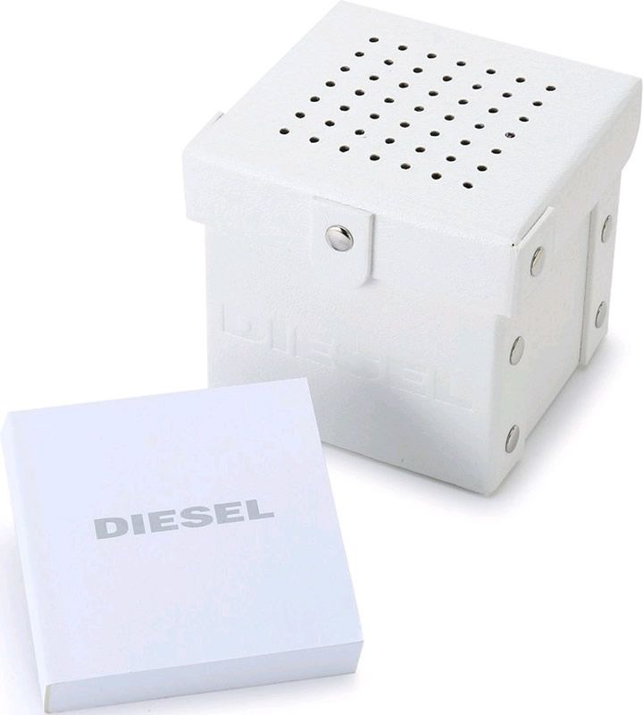 Фото часов Diesel Mega Chief DZ4308