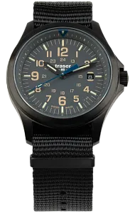 Traser P67 Officer Pro Grey 111072 Наручные часы